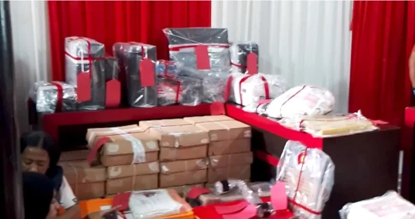 Barang bukti pencucian uang palsu