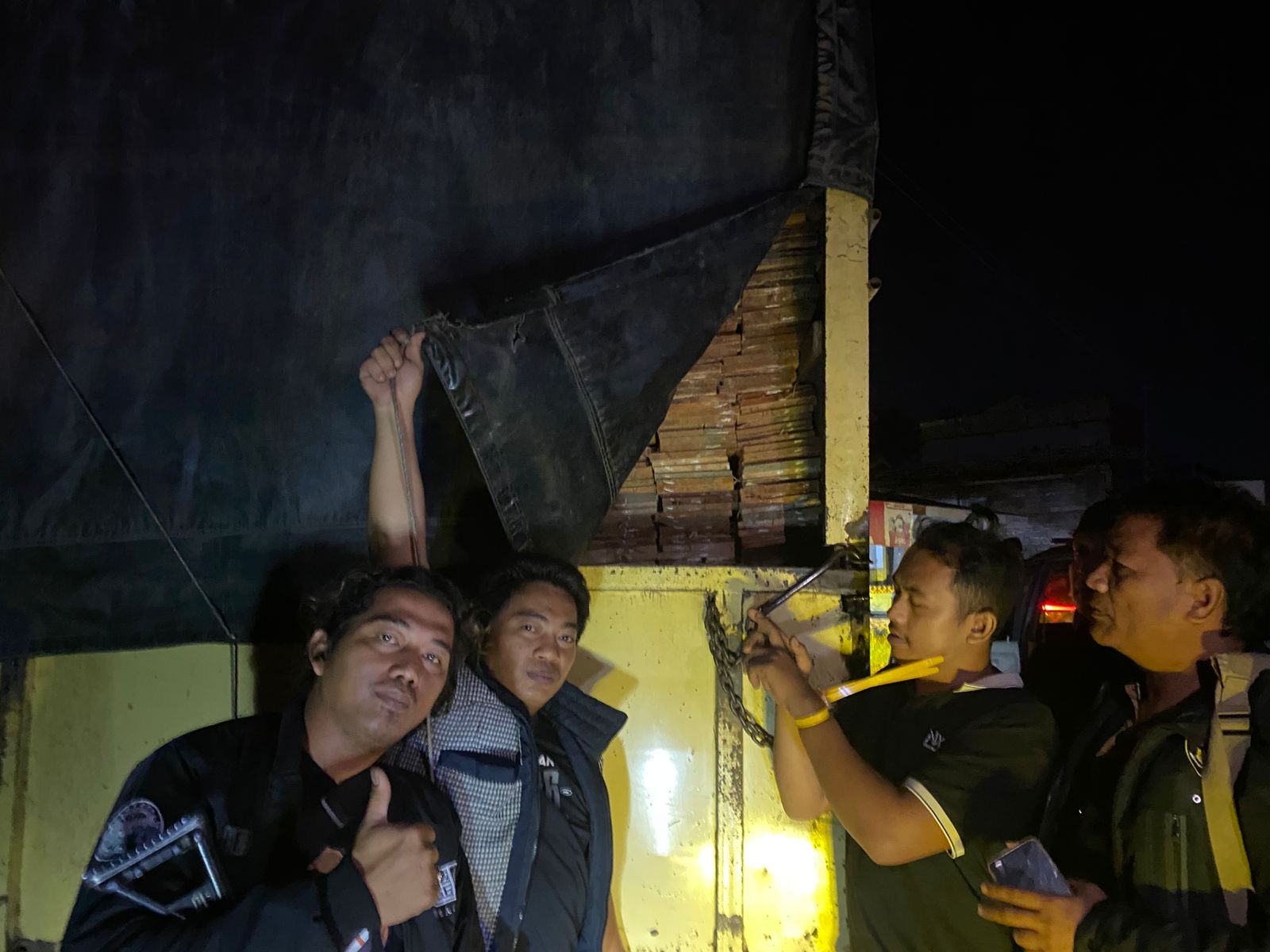 Resmob Polres Kuantan Singingi Amankan Satu Pelaku Pengangkutan Hasil Hutan Tanpa Dokumen Resmi