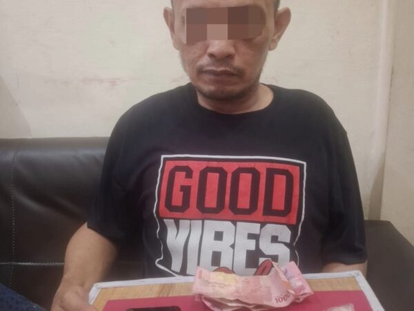 Polsek Lirik Sikat Pelaku Narkoba di Sungai Sagu, 24 Paket Sabu Disita