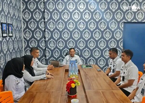 Rutan Kelas IIB Rengat, Gelar Rapat Internal dan Evaluasi Kinerja Pekan Pertama Ramadhan