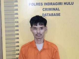 Pemuda Desa Kampung Pulau Rengat Digelandang ke Polres Inhu, Kedapatan Miliki 7 Paket Sabu