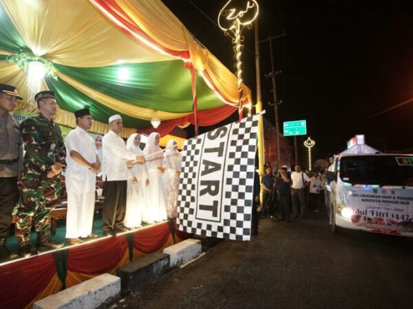 Bupati Inhil H. Herman Lepas Pawai Takbir Sambut Hari Raya Idul Fitri 1447 Hijriyah