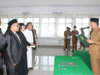 Sekda Inhu Lantik Kepala UPT Puskesmas, Tekankan Inovasi dan Integritas ASN