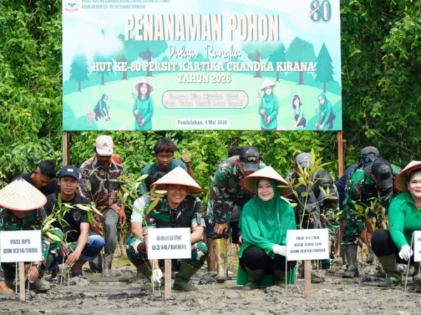 Peringati HUT ke-80 Persit KCK, Kodim 0314/Inhil Tanam Pohon Mangrove