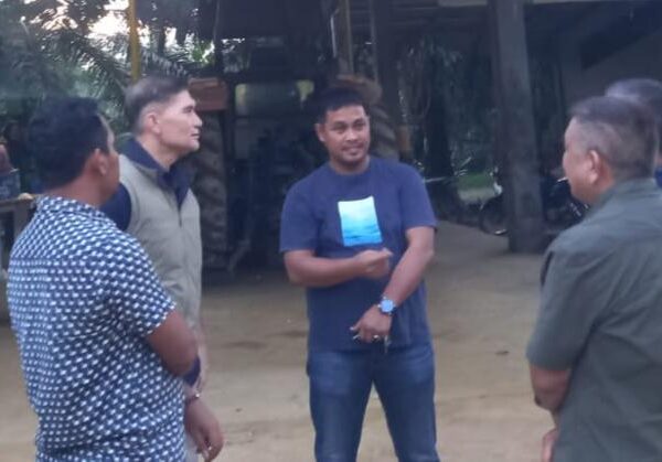 Sinergi Pengelolaan Kebun Diperkuat, Tim PT APN Riau Tinjau Mitra di Rakit Kulim dan Batang Cenaku