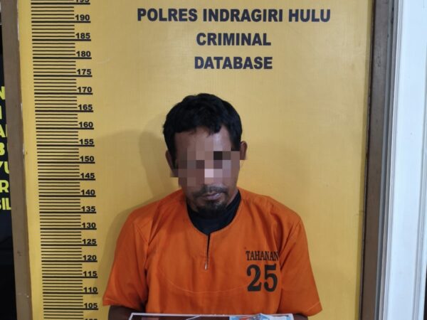 Kapolsek Lirik Pimpin Langsung Penangkapan Pelaku Penyalahgunaan Narkoba Didesa Lambang Sari I, II, III