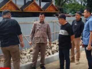 Bupati Kuansing Dr. H. Suhardiman Amby Turun Langsung ke Lapangan Untuk Pastikan Progres Pembangunan Venue Utama MTQ