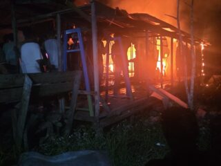Kembali Sijago Merah, Hanguskan Sebuah Rumah Warga di Seberang Tembilahan , Korban Jiwa Nihil