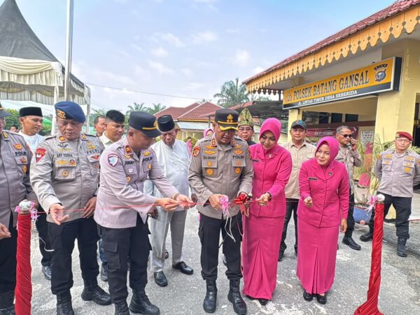 Kunker Kapolres Inhu ke Polsek Batang Gansal, Resmikan Gedung Hingga Pesan Kolaborasi Jaga Kamtibmas
