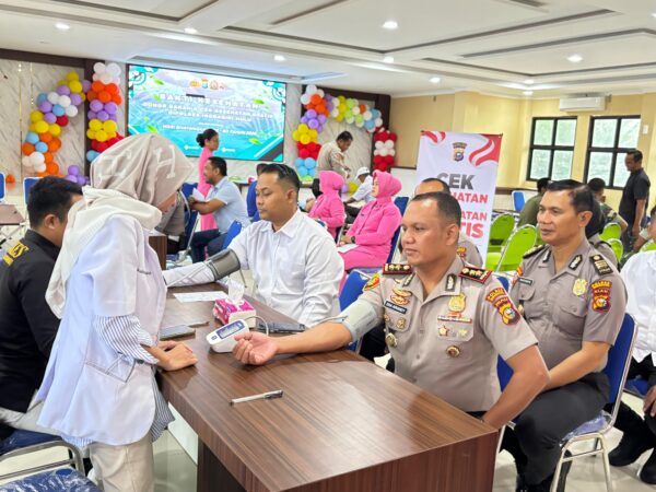 Polres Inhu Gelar Bhakti Kesehatan Dalam Rangka Hari Bhayangkara Ke-80