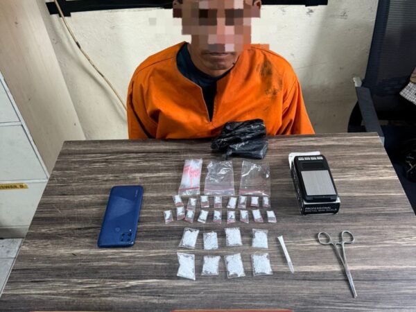 Satres Narkoba Polres Inhil Ungkap Peredaran Sabu di Kempas, Seorang Pria Diamankan dengan Barang Bukti 27,49 Gram
