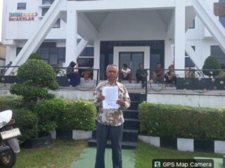 Dugaan Gratifikasi Guncang Inhu, Tiga Kades dan Satu Lurah Dilaporkan Terkait Konflik PT SBP