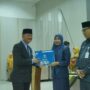 Wakil Bupati Inhil Serahkan Satyalancana Karya Satya kepada 88 PNS