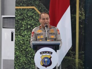 Hotspot Riau Turun Jadi 79 Titik, Kapolda: Gotong Royong Jadi Kekuatan Utama