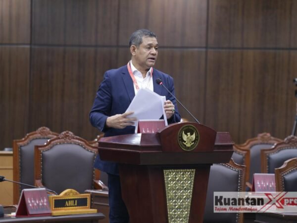 Jejak Dr. Fahri Bachmid, Putra Maluku yang Menembus Panggung Nasional