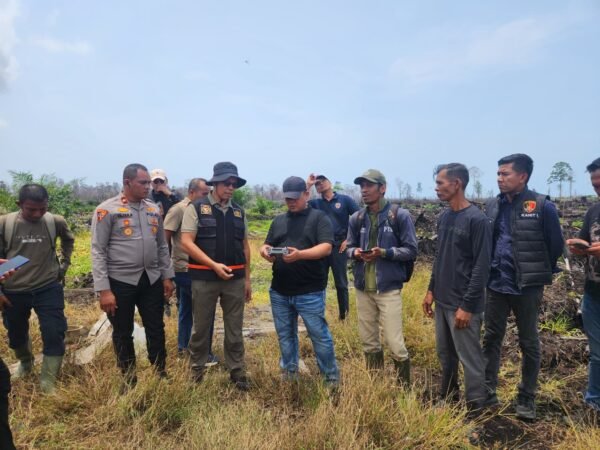 Ditreskrimsus Polda Aceh Periksa Forensik TKP Karhutla di HGU PT GSM