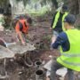 Memastikan Kualitas Jalan, Dinas PU dan Kodim 0314/Inhil Ambil Sampel Silinder Beton di Desa Kuala Lemang  ​