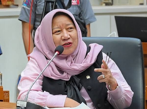 Enam PKS Kembali Beroperasi, Siti Aisyah Dorong Transparansi Gakkum KLH